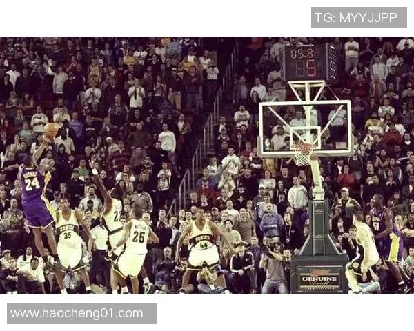 科比在对阵太阳的比赛中狂砍51分展现传奇风采的精彩瞬间回顾